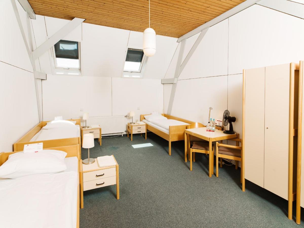 Bildungshaus St. Bernhard - Wohnen Und Tagen Hotel Rastatt Luaran gambar