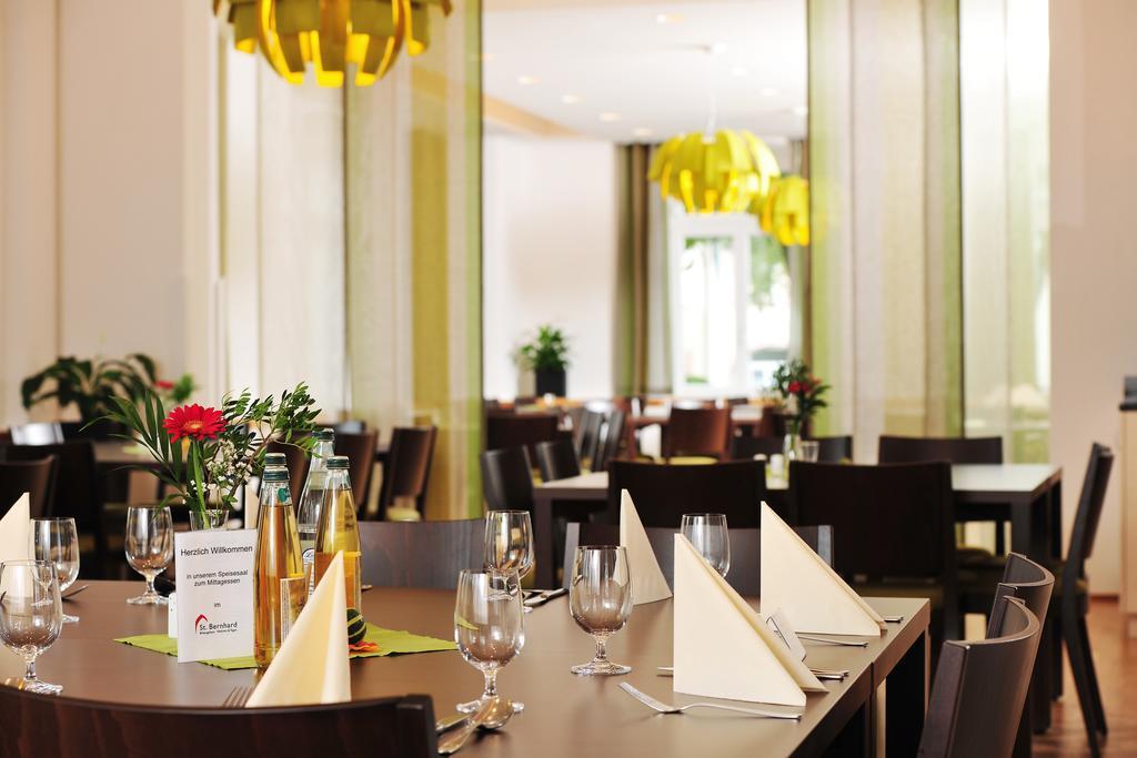 Bildungshaus St. Bernhard - Wohnen Und Tagen Hotel Rastatt Luaran gambar