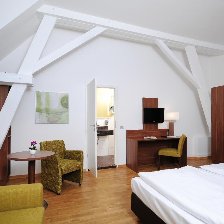 Bildungshaus St. Bernhard - Wohnen Und Tagen Hotel Rastatt Bilik gambar