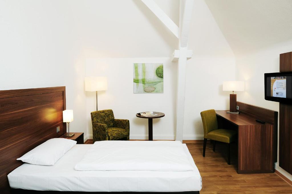 Bildungshaus St. Bernhard - Wohnen Und Tagen Hotel Rastatt Luaran gambar