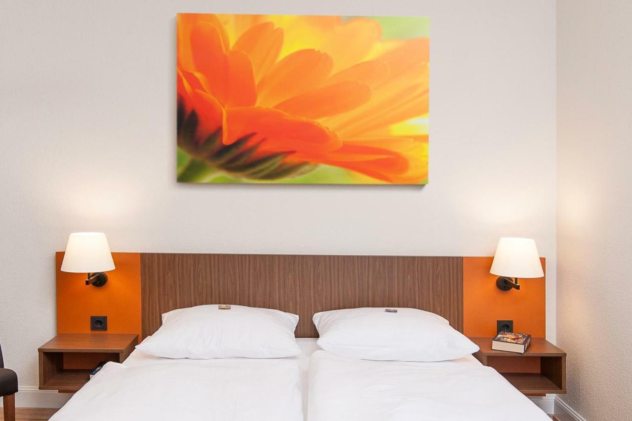Bildungshaus St. Bernhard - Wohnen Und Tagen Hotel Rastatt Luaran gambar